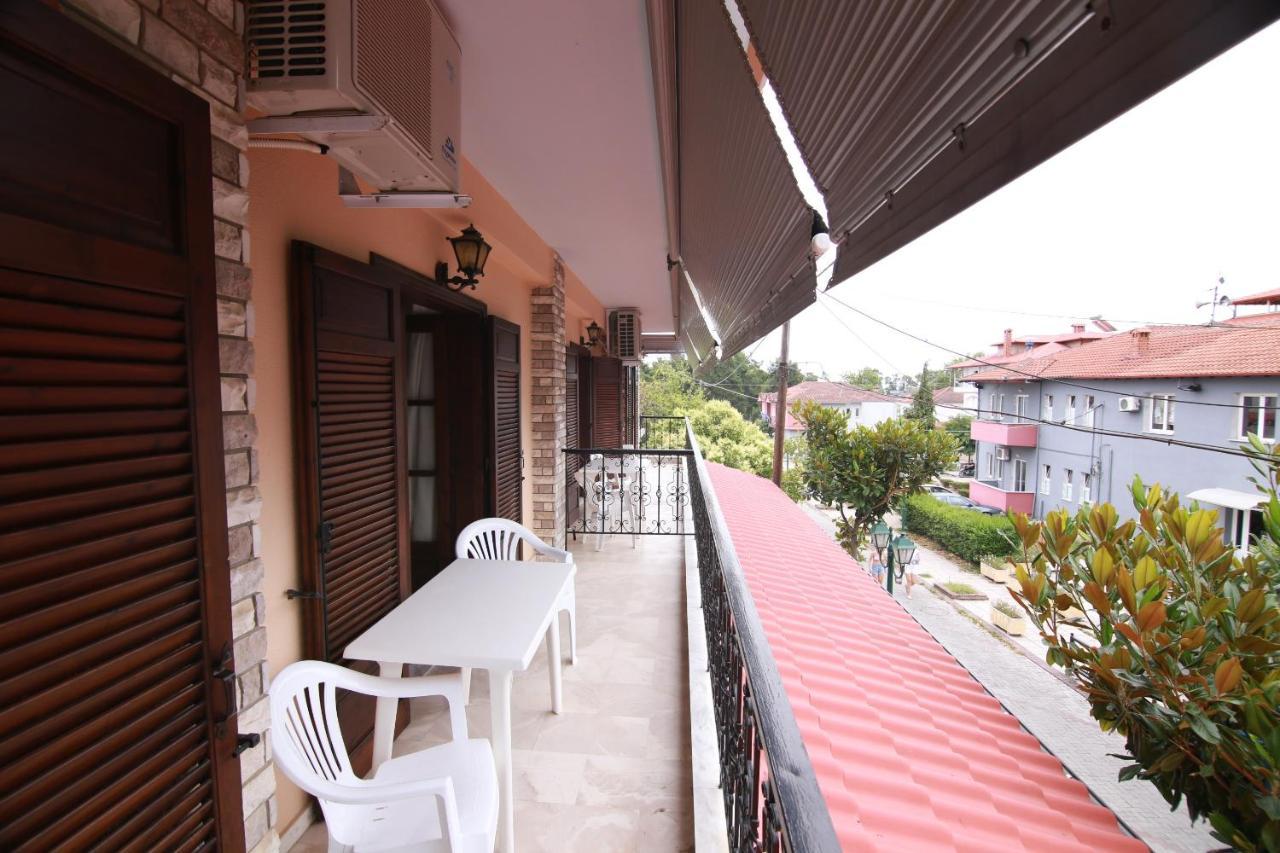 Giotis Apartments Leptokaryá Exterior foto