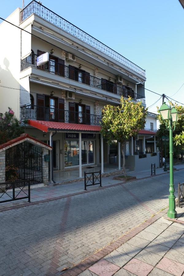 Giotis Apartments Leptokaryá Exterior foto